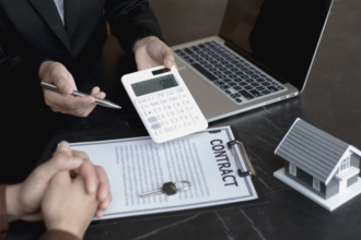 Alex Nabuco dos Santos destaca como Copenhague, Zurique e Singapura antecipam tendências do mercado imobiliário global.